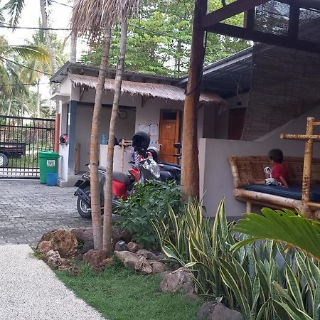 Albany Home Stay Kuta  외부 사진