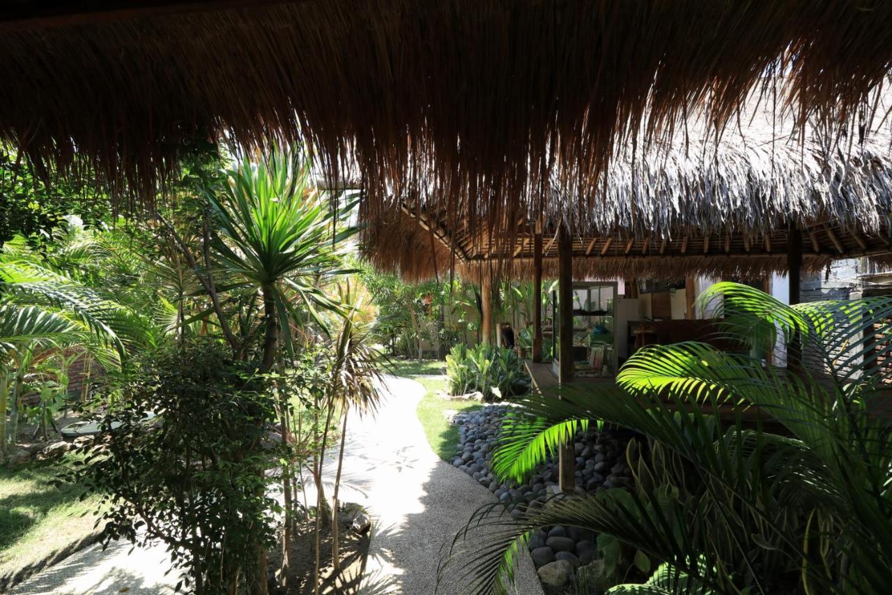 Albany Home Stay Kuta  외부 사진